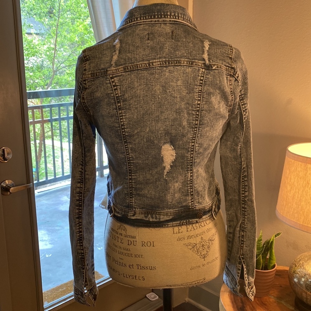 C’est CT Toi USA acid wash blue denim jean jacket XS cropped longsleeve coat​​ - Picture 7 of 12
